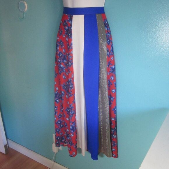 Vestire Skirt Womens Midi A-Line Asymmetrical Hem Size XS Red -White- Blue 27" W - Picture 8 of 11